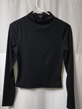 Express Body Contour Women’s Black Mock Neck Long Sleeve Top
